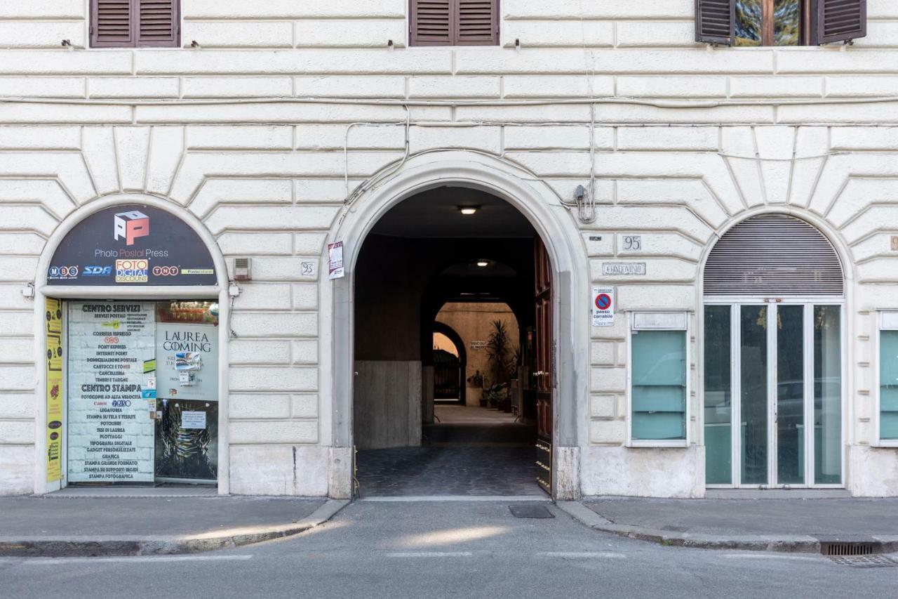 Albani Luxury Apartment